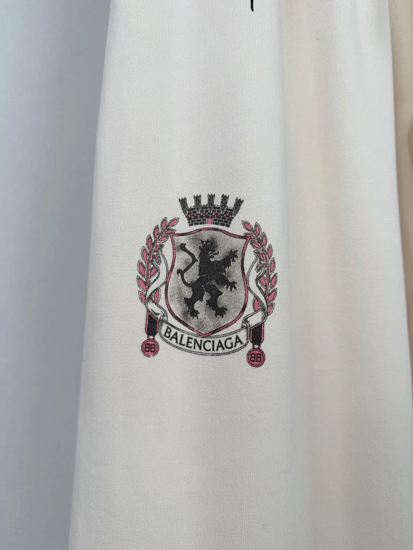 BALENCIAGA Balenciaga 26SS TATTOO tattoo pattern sweatpants Authentic 10400 purchased and developed, fixed dyed 380g terry double-ply fleece fabric, digital direct injection, washed and frayed, customized 1:1 bell, customized 1:1 rope, customized 1:1 trademark, loose fit Size: S M L